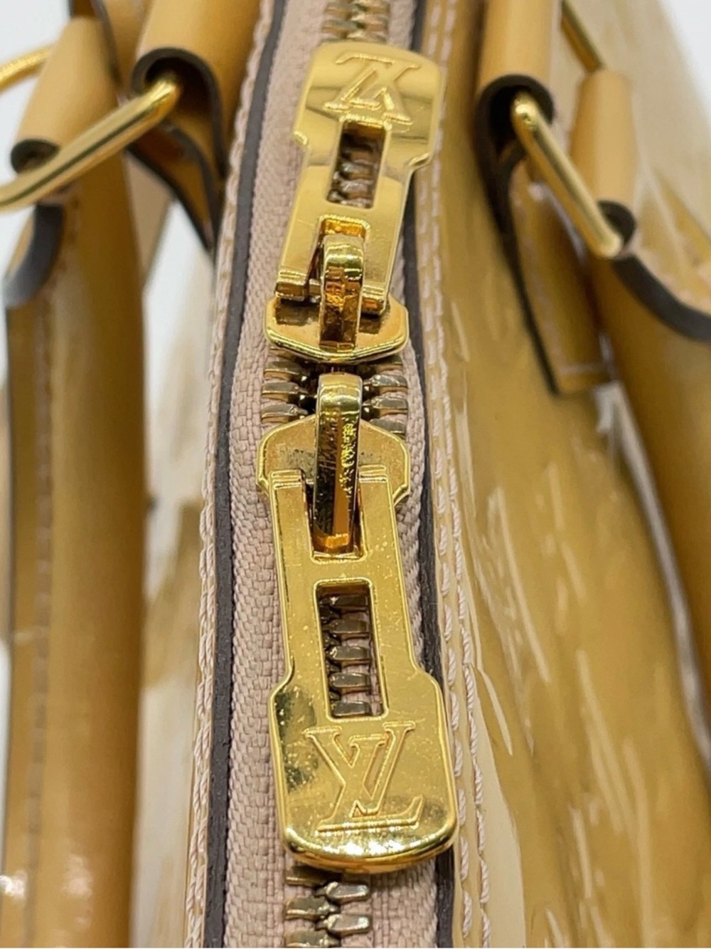 Louis Vuitton Yellow Vernis Alma Satchel - Picture 13 of 16